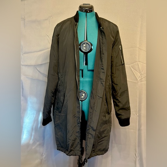 Trench Coat - Picture 1 of 6